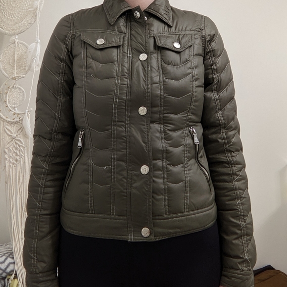 Guess Jacket Army Green Leopard Print Inner Lining Women's X Small - Picture 12 of 14